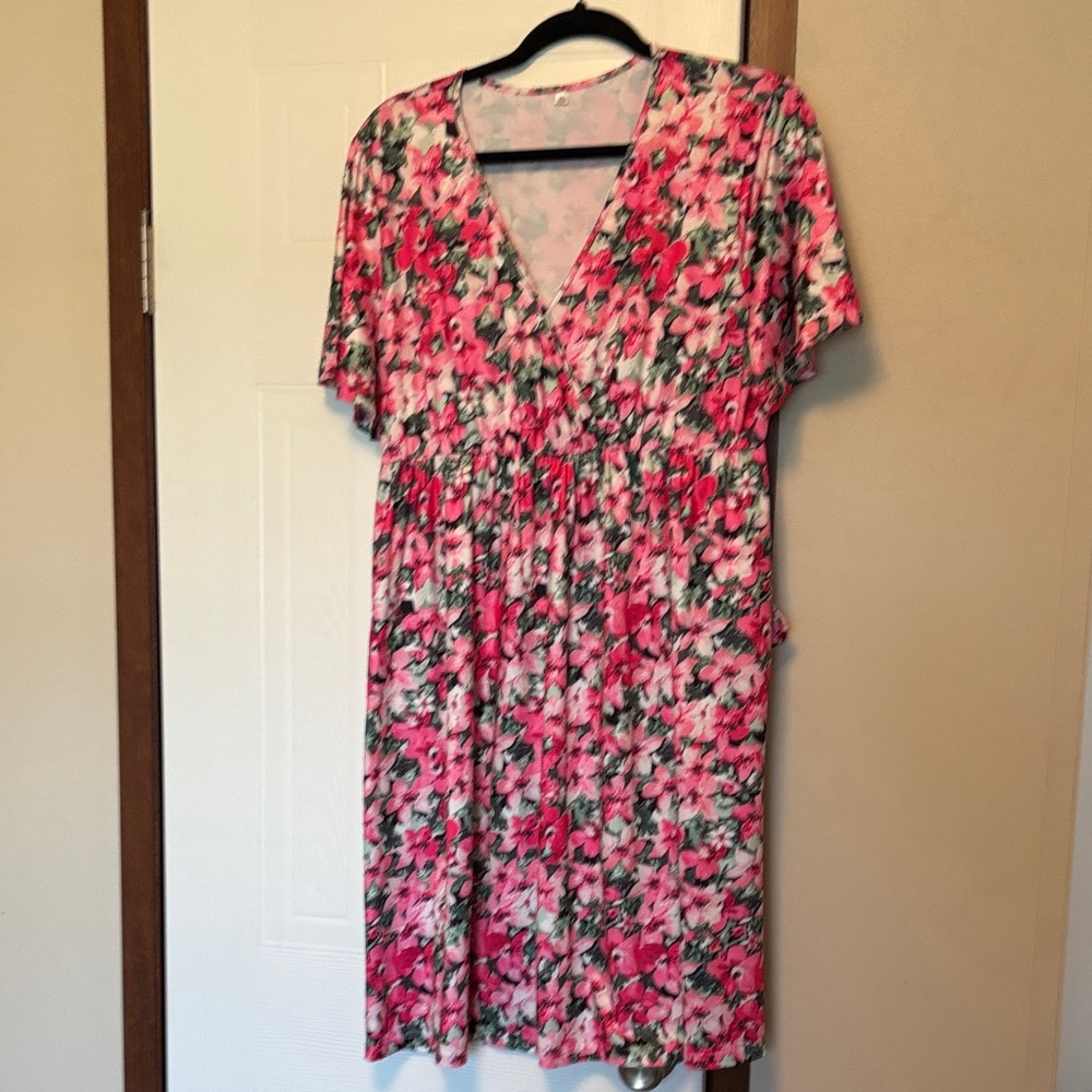 Floral Pink V-Neck Dress